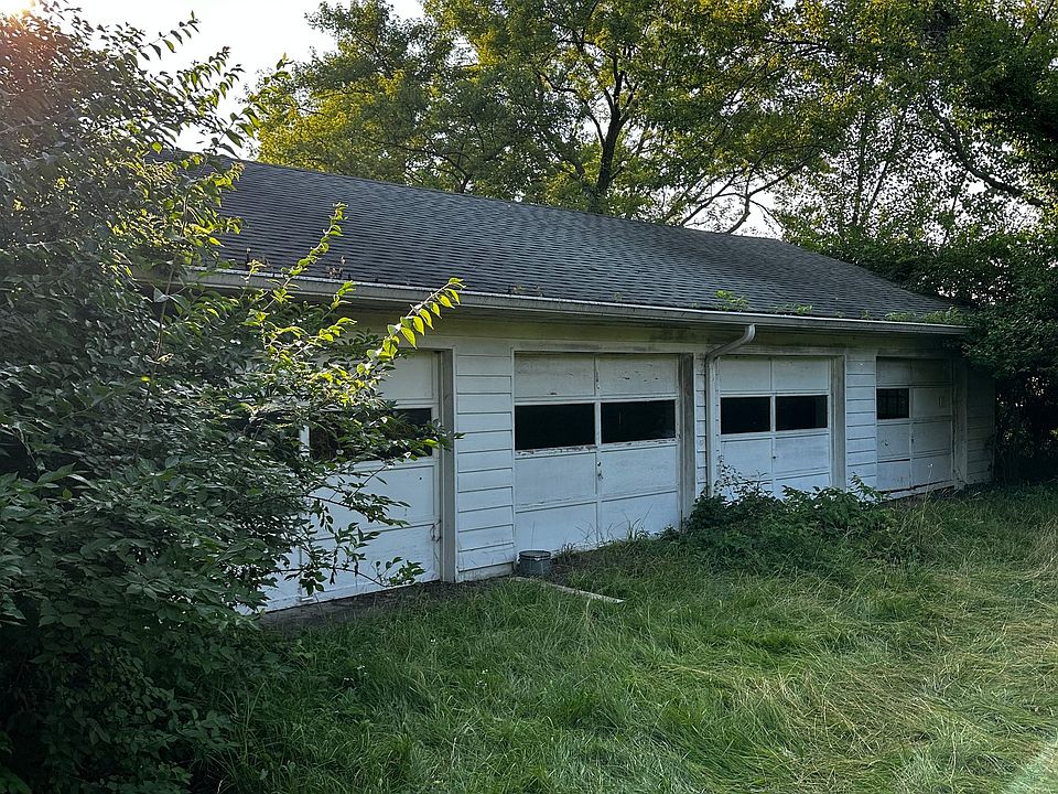1st image of 2916 S Arlington Ave