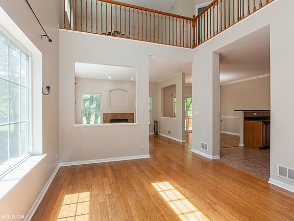 2nd image of 2215 Stoughton Dr #2215