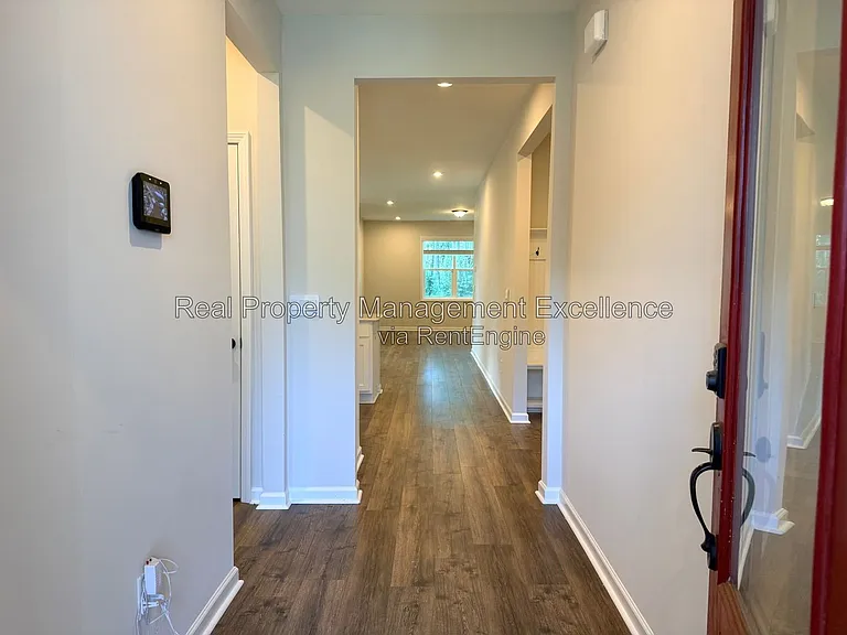 101 Brody Pine Way — Photo 2
