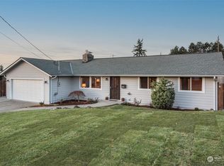 3306 NE 11th St, Renton, WA 98056