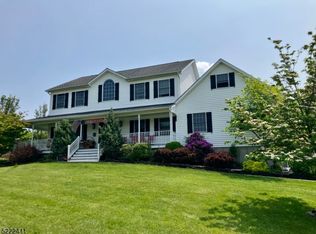 2 Tequesta Trl, Vernon, NJ 07462