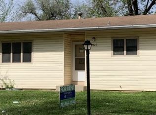 6826 SW Rockpost Rd, Topeka, KS 66619