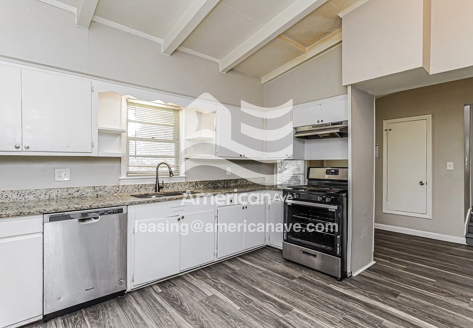 5 bed, 2.5 bath, 1151 sqft, $1,395 — Photo 3