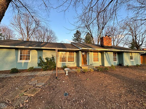 2nd image of 7425 Dean Rd