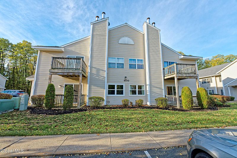 2nd image of 505 Greenwich Drive