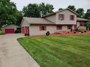 6740 Stewart Sharon Rd, Brookfield, OH 44403