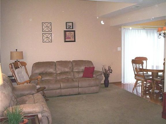 5th image of 16112 Creekmont Ct