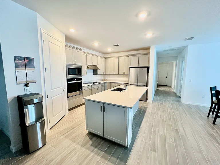 6942 Honeybell Dr — Photo 15
