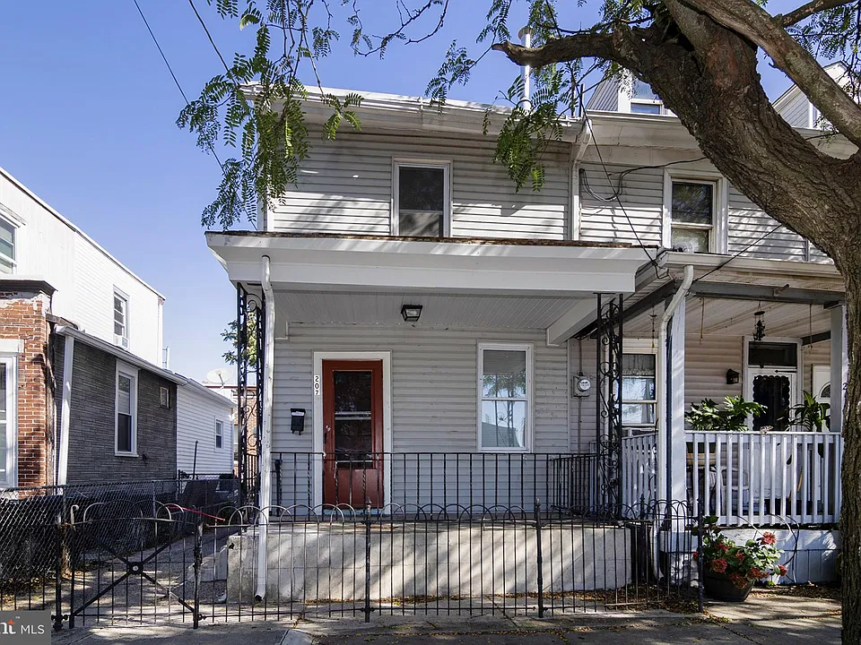 207 Somerset St