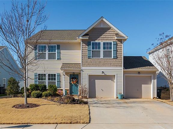 2nd image of 5813 Springer Dr