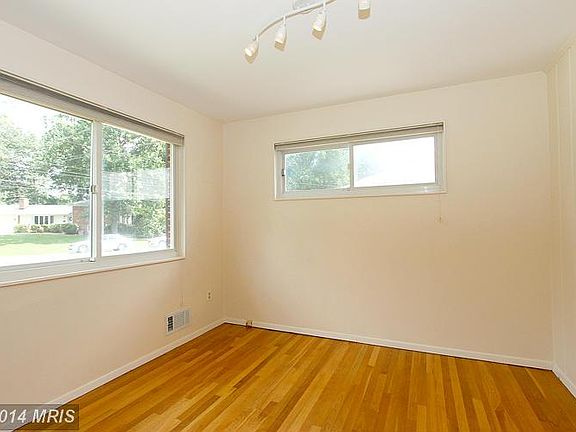 5th image of 503 Niblick Dr SE