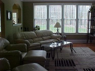 2nd image of 3672 Torrey Pines Dr