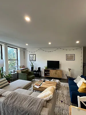 Rented by Corcoran | media 2