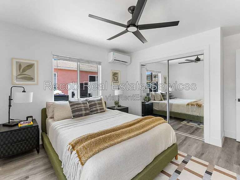 2722 Nye St #1 — Photo 11