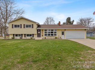 10040 Mozart St, Portage, MI 49024