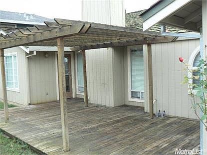 4th image of 2915 Cherimoya Ct