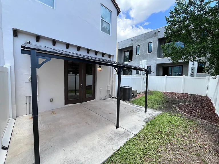 4250 W Carmen St — Photo 7