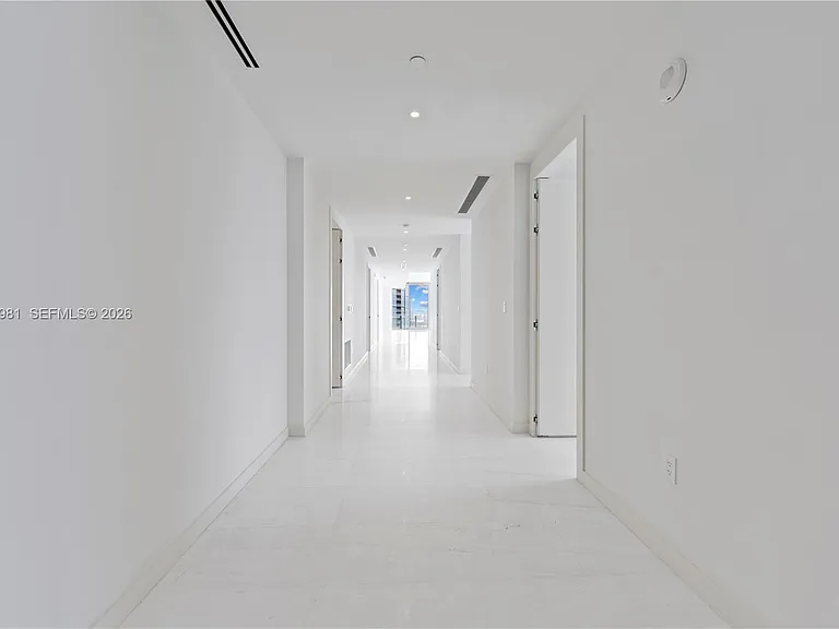 300 Biscayne Boulevard Way #3201 — Photo 25