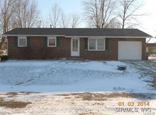 402 W Redwood Dr, Aviston, IL