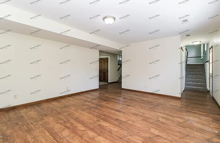 12240 Kimbrough Dr — Photo 7