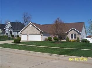 4175 Cherryshire Dr, Brunswick, OH