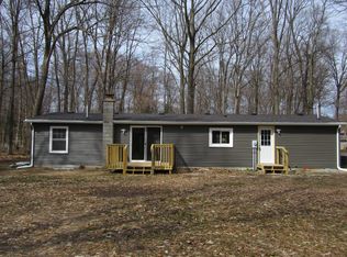 21616 Maple Glen Cir, Edwardsburg, MI 49112