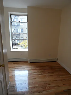 Rented by Bohemia Realty Group | media 37