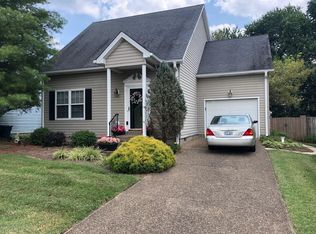 4304 Hickoryview Dr, Louisville, KY 40299