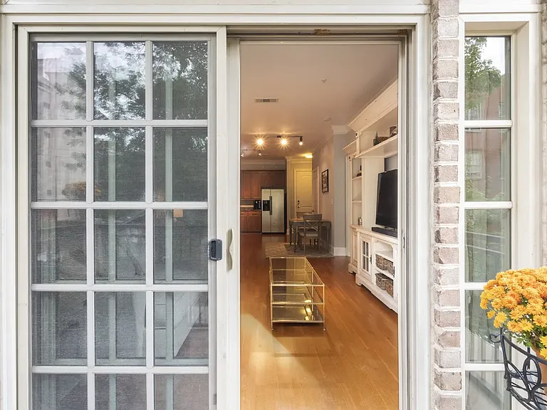 1055 Piedmont Ave NE #205 — Photo 5