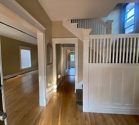 2nd image of 2543 N Humboldt St