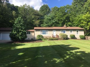 991 Sharon Copley Rd, Wadsworth, OH 44281