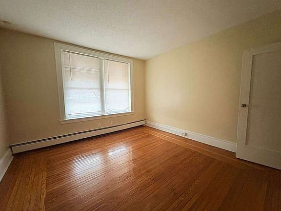 2nd image of 36 Derby Ave #E1