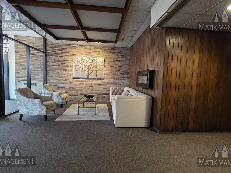207 5th Ave SW #208 — Photo 49