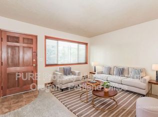 1135 SE 27th Ave, Portland, OR 97214