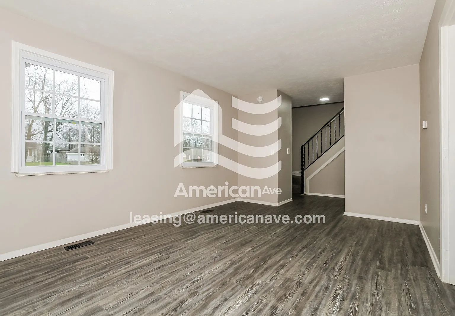 3 bed, 1.0 bath, 1102 sqft, $1,725 — Photo 4