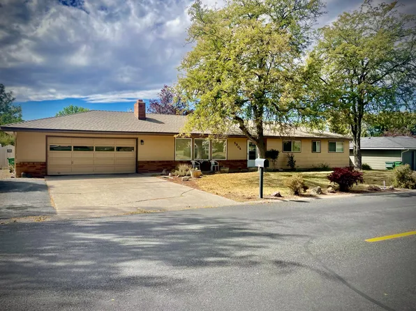 5904 Harlan Dr, Klamath Falls, OR 97603