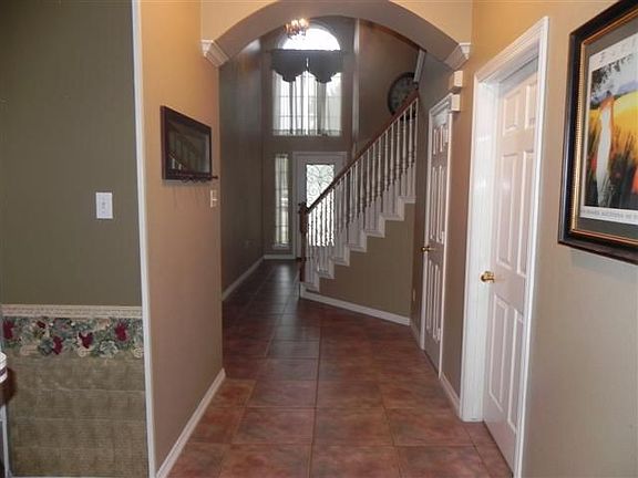 3rd image of 7213 Cottonwood Ct