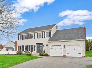 2 Coventry Ct, Wallingford, CT 06492