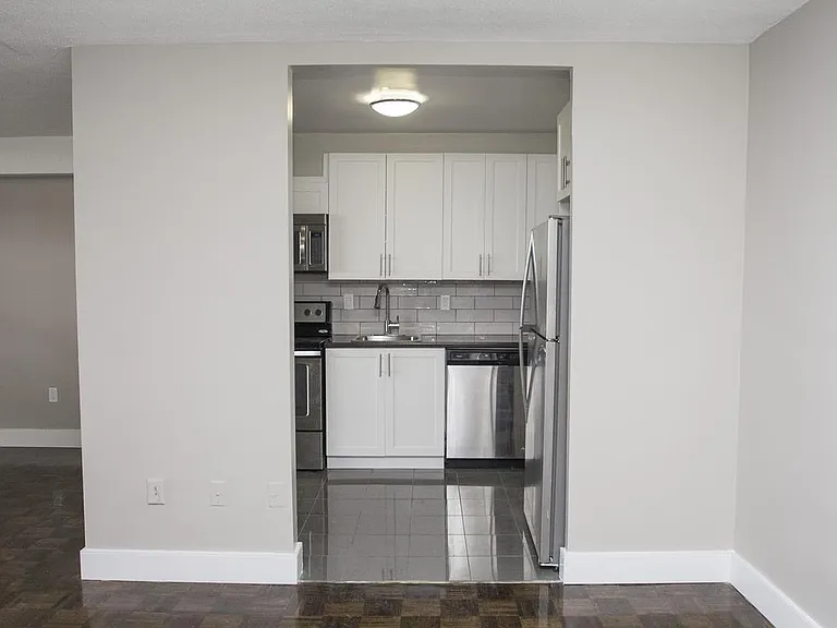 2185 Sheridan Park Dr — Photo 9