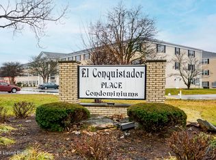 301 El Conquistador Pl #3, Louisville, KY 40220