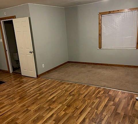 2nd image of 639 S 28th St