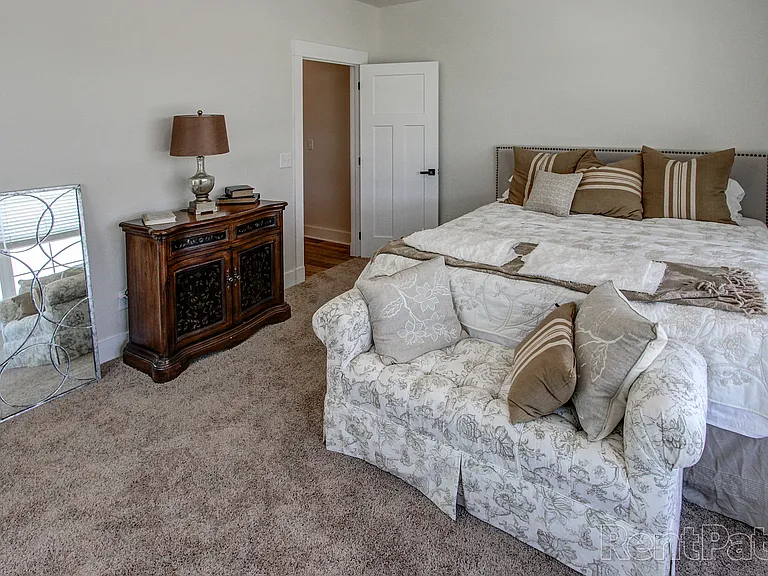 246 West Ave #206 — Photo 6
