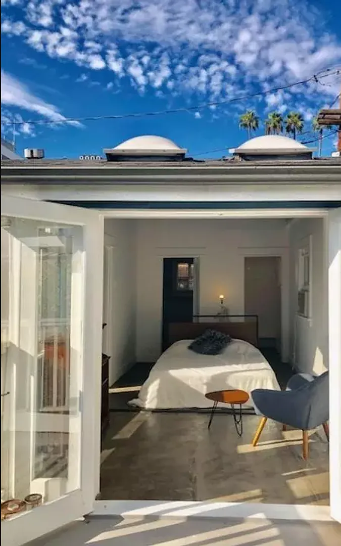 West Hollywood Oasis! *Free Rent* — Photo 2