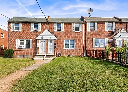 2117 Seneca Rd #2 Photo 1