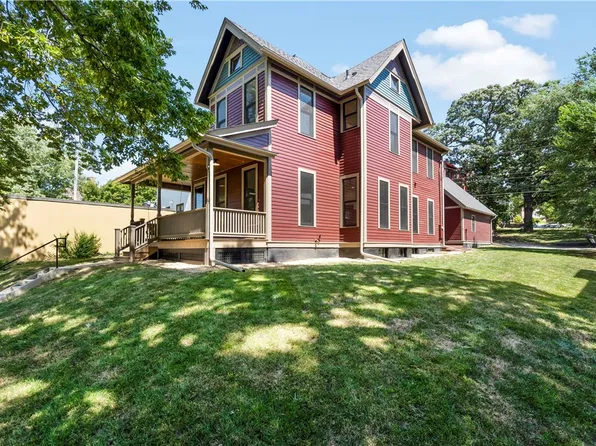 693 19th St, Des Moines, IA 50314