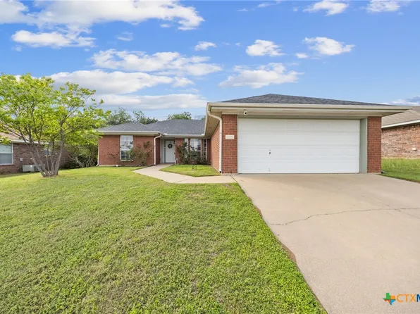 305 W Blancas Dr, Copperas Cove, TX 76522