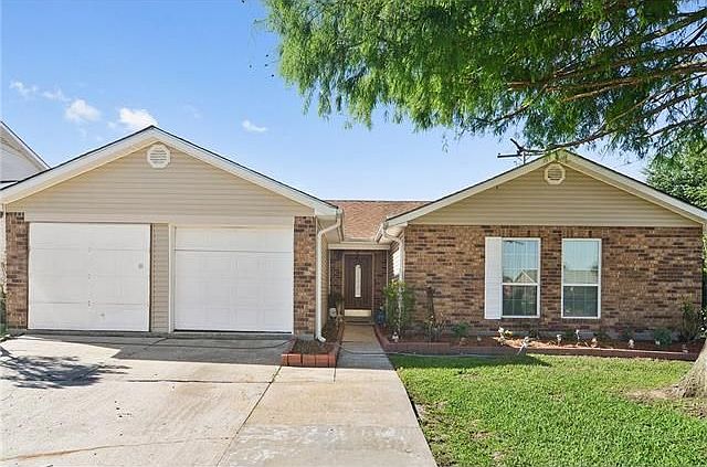 1st image of 1720 Cottage Ln