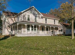 2375 Old Lincoln Hwy, Lowden, IA 52255