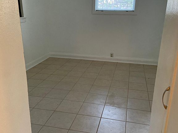 Bed room , new floor.