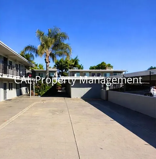 938 Illinois Ave #11 — Photo 4